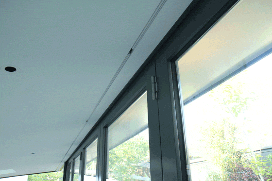 Concealed blind